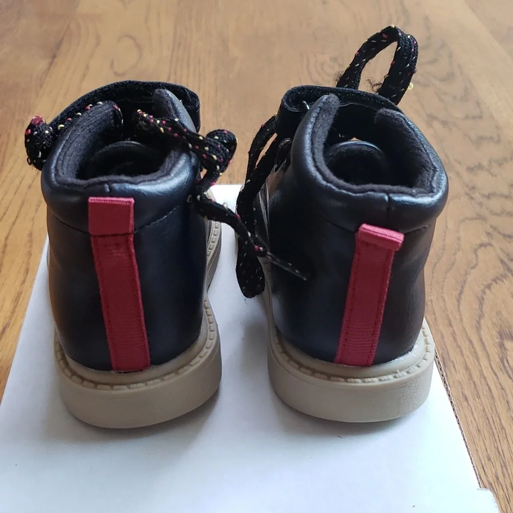 NIB Kids Toy Boot Black Carter's Size 5 Toddler